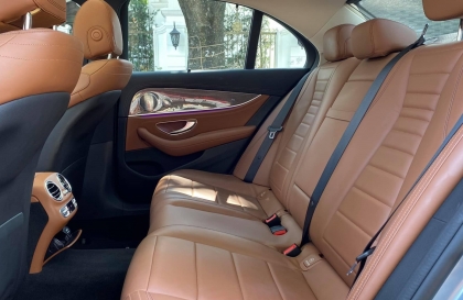 Mercedes E300 2017 đi ồn, ghế cứng quá hay do xe lỗi?